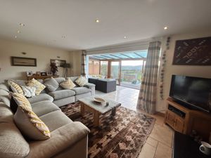 Photo 18- click for photo gallery